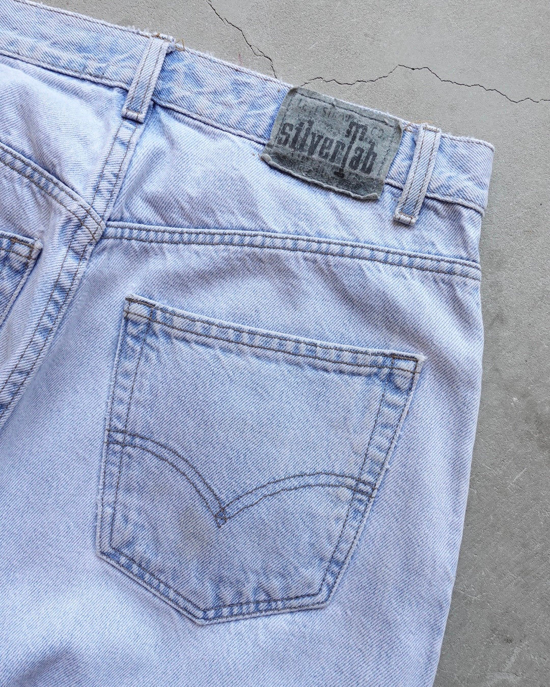 90s Levi's SilverTab "Loose" / Made in USA