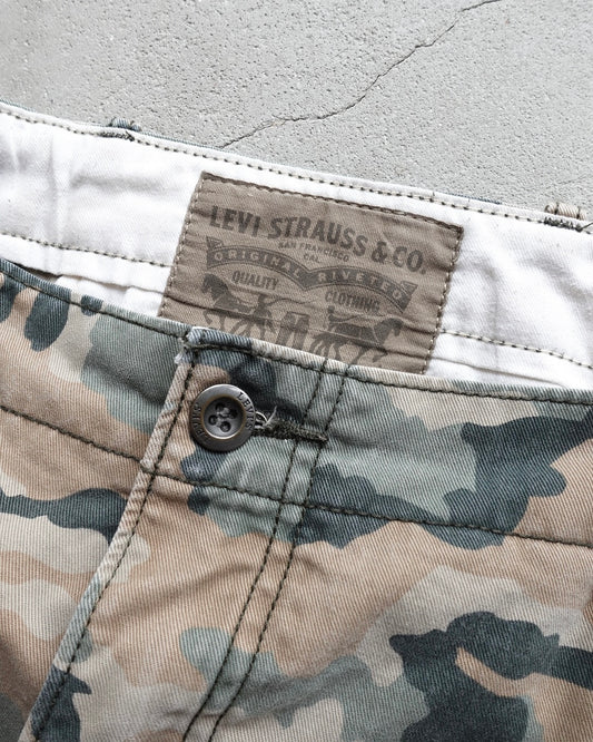 Levi's Camo Cargo Shorts