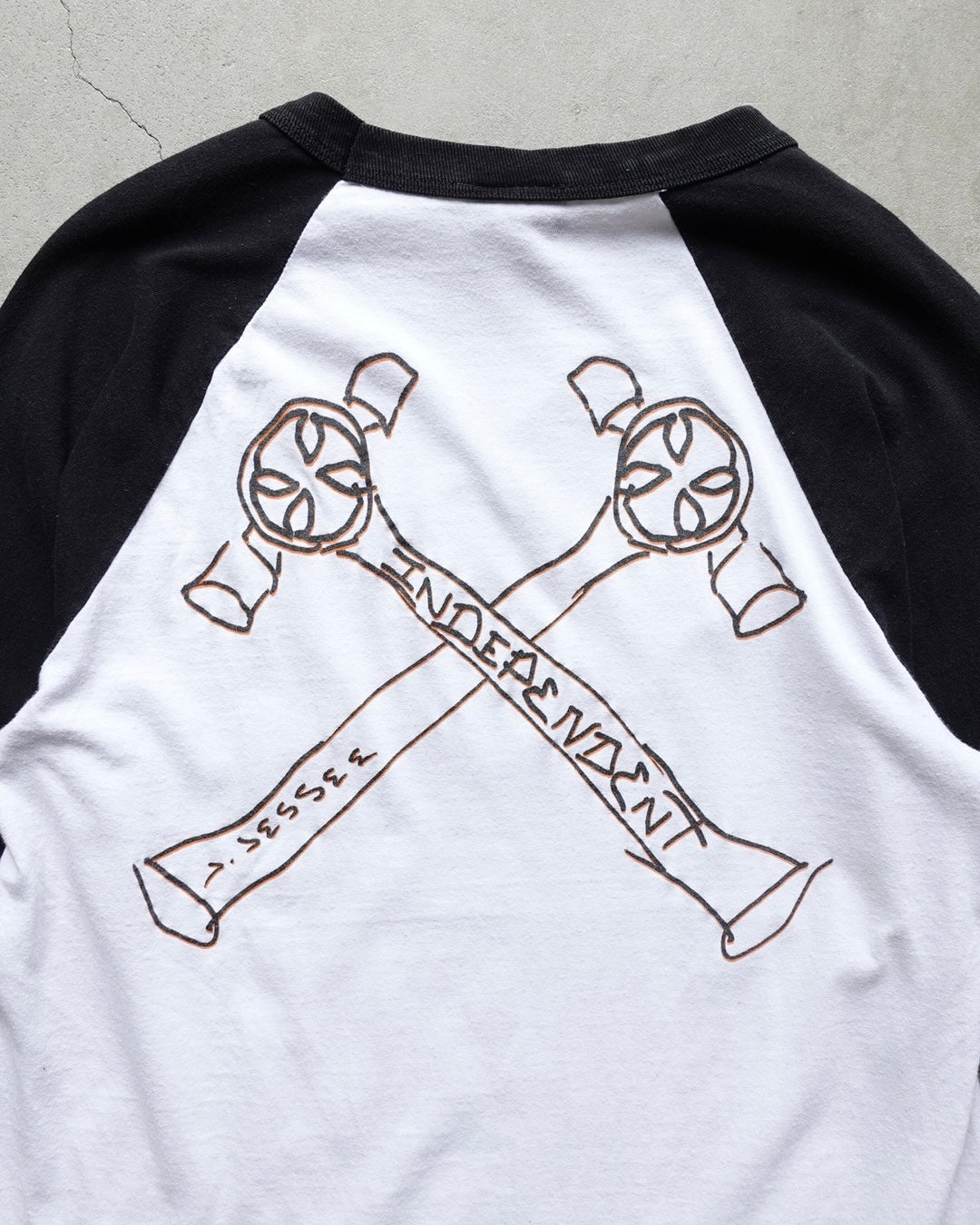 00s Independent Truck Co. Raglan Baseball T-Shirt