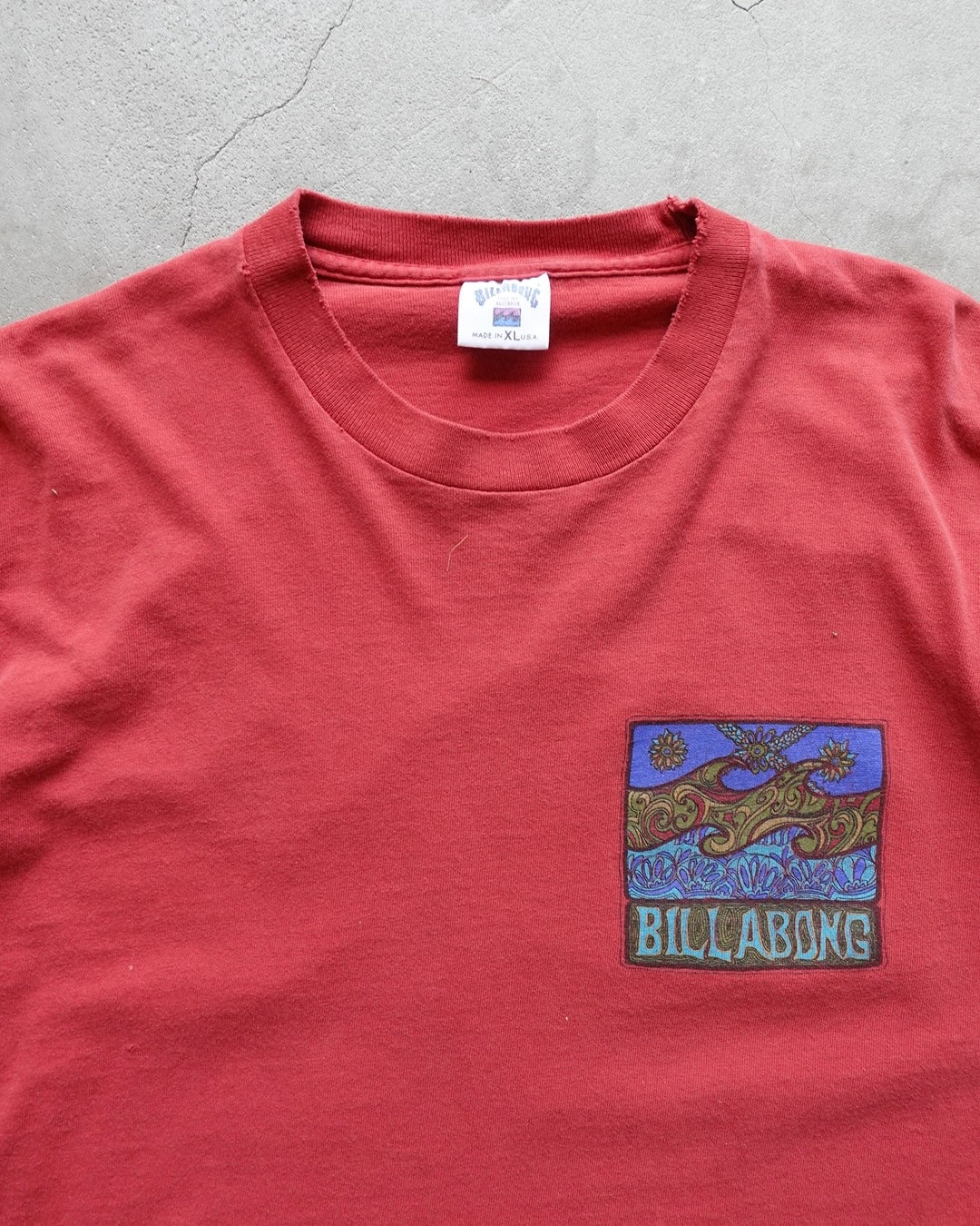 90s Billabong Wave T-Shirt / Made in USA