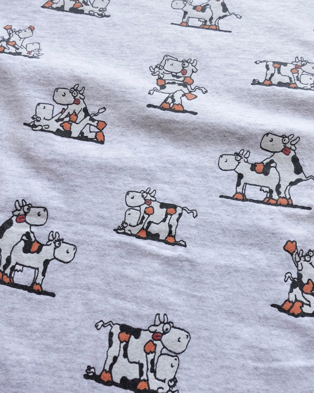 90s Coast Trends Cow All-Over Print T-Shirt / Made in USA