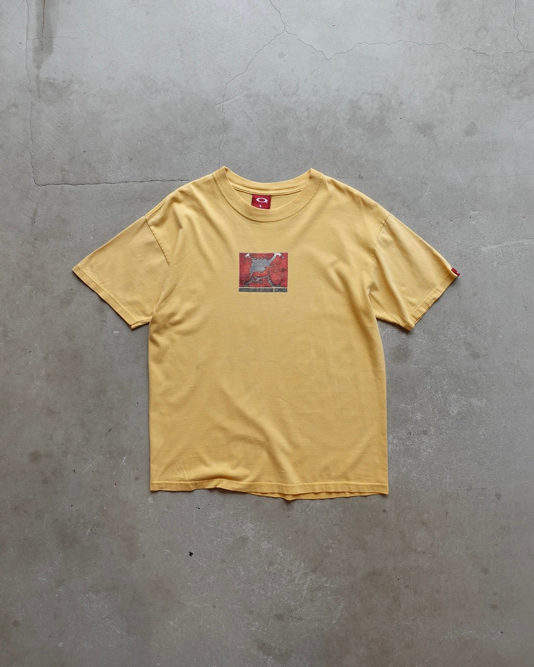 00s Oakley Dragon Crack Graphic T-Shirt