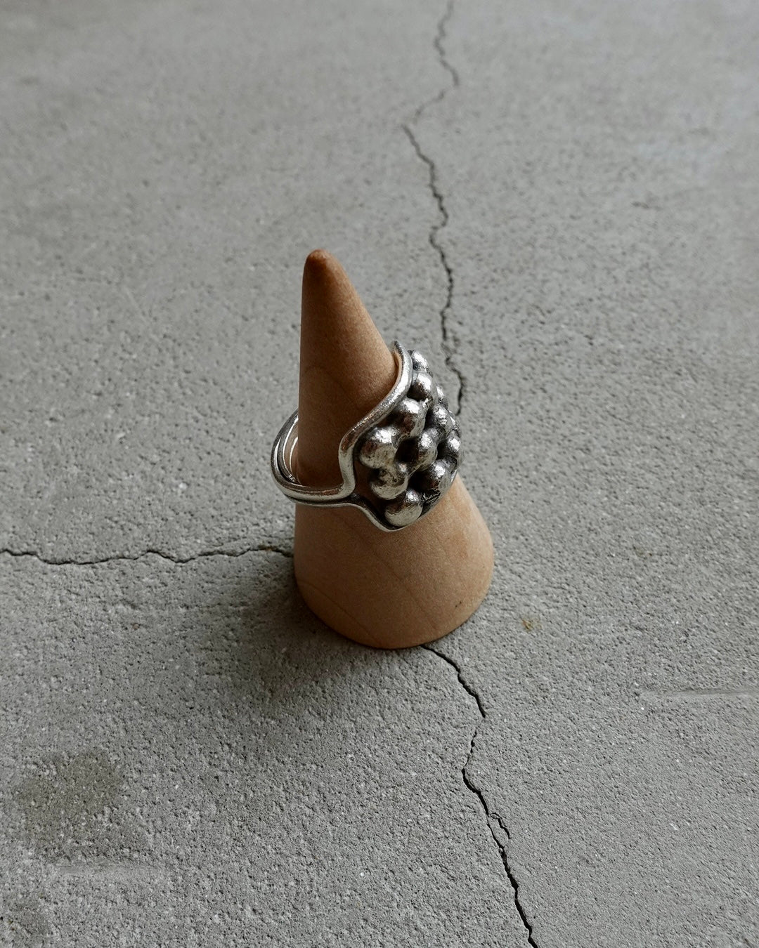 Karen Silver Ring #18 | Grid Ball Silver Ring – dada