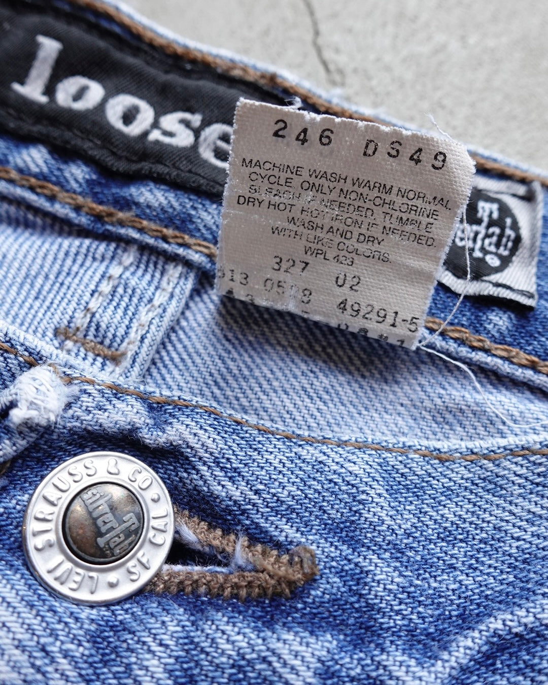 90s Levi's Loose Denim W32 L32 Light Indigo