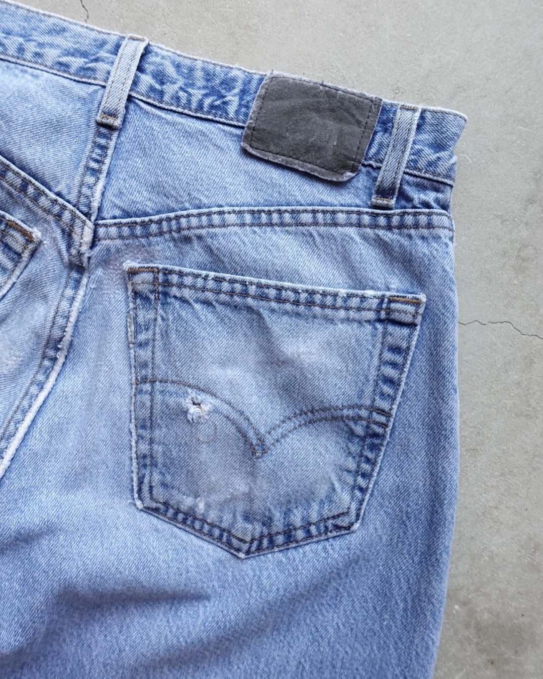 90s Levi's Loose Denim W32 L32 Light Indigo