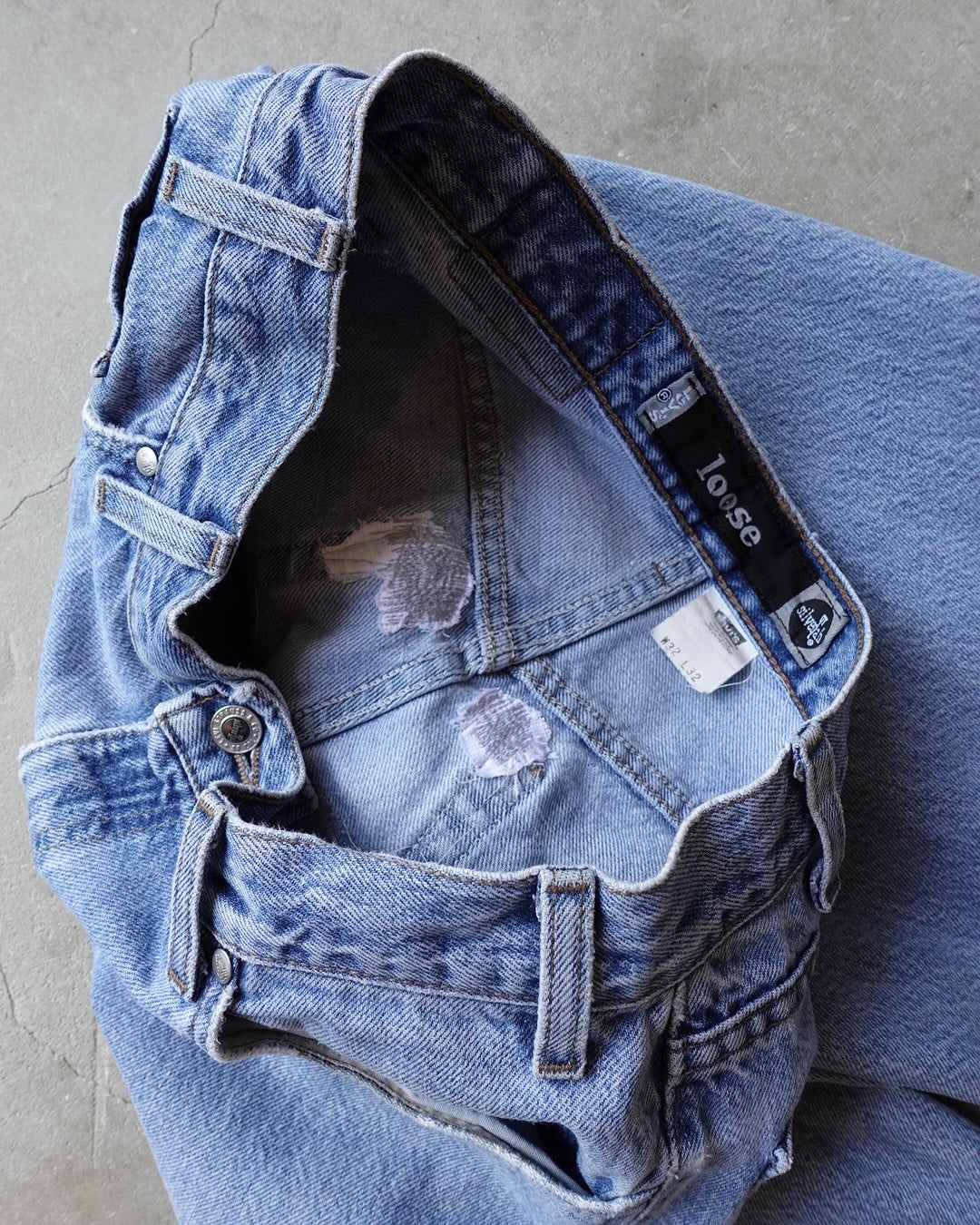 90s Levi's Loose Denim W32 L32 Light Indigo