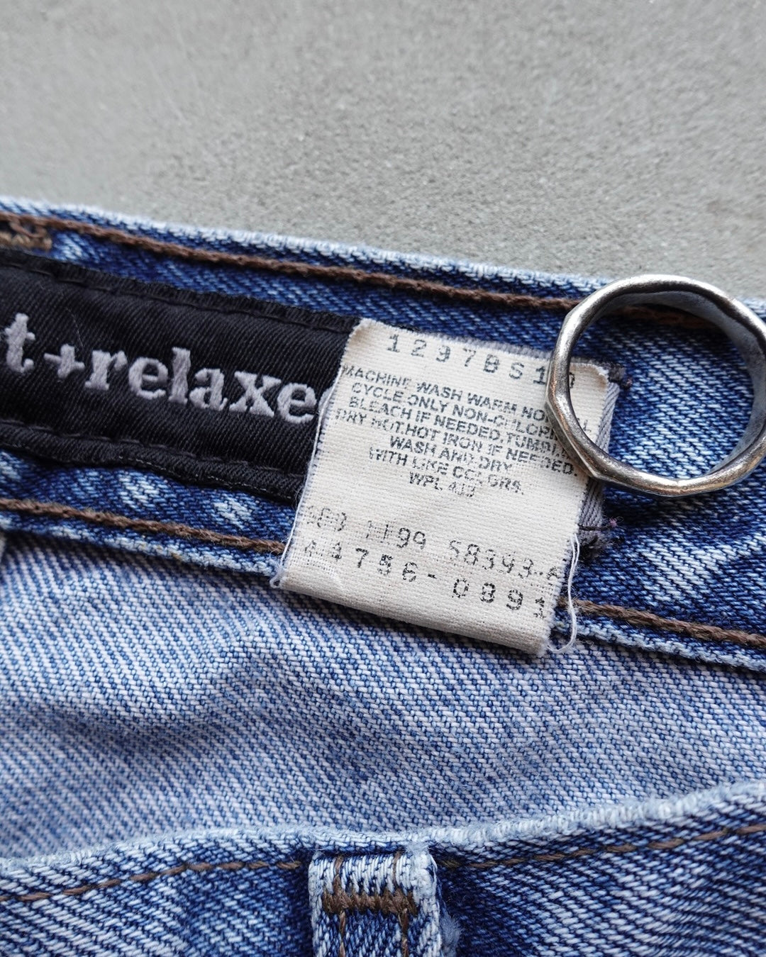 90s Levi's SilverTab Straight + Relaxed Denim W30 L30