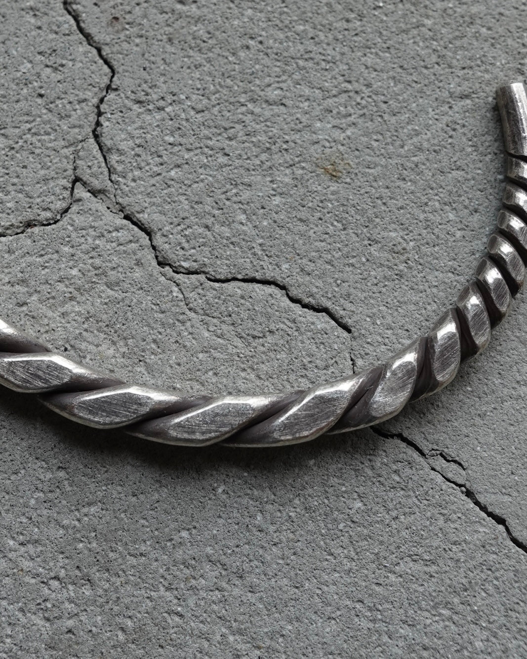 Karen Silver Twist Bangle