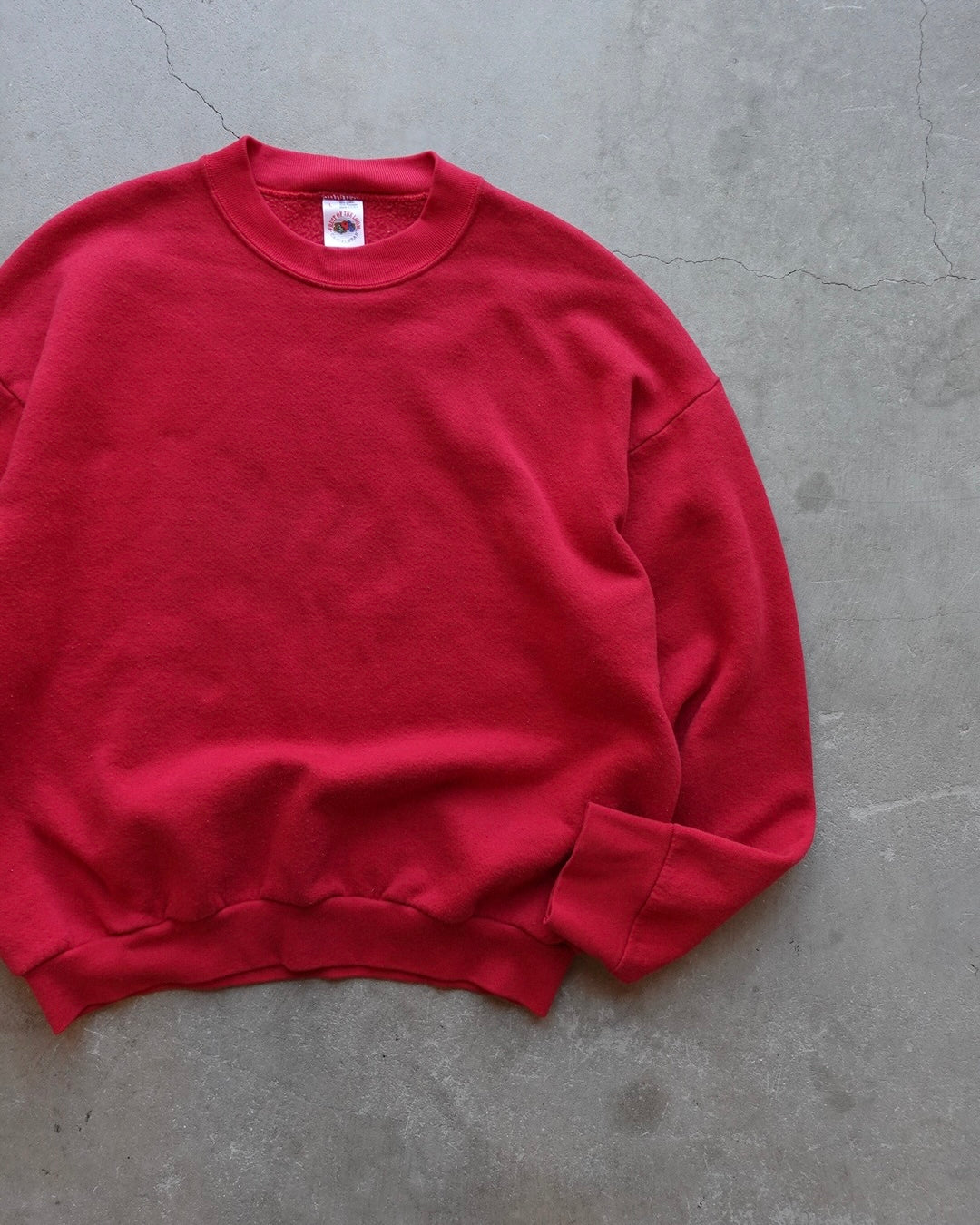 90s Fruit of the Loom Crewneck Sweat - Red