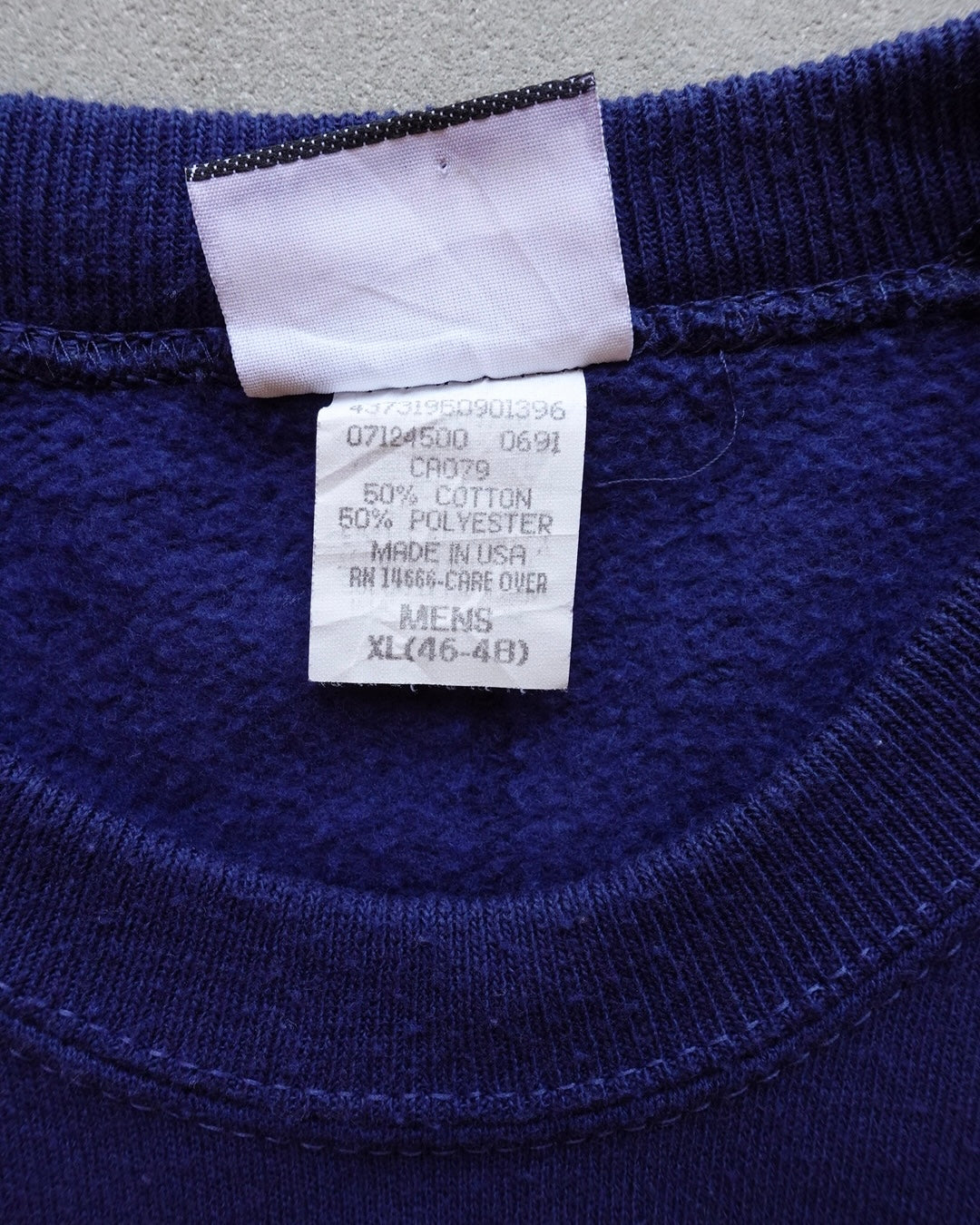 90s Lee "STURDY SWEATS" Crewneck Sweat - Navy