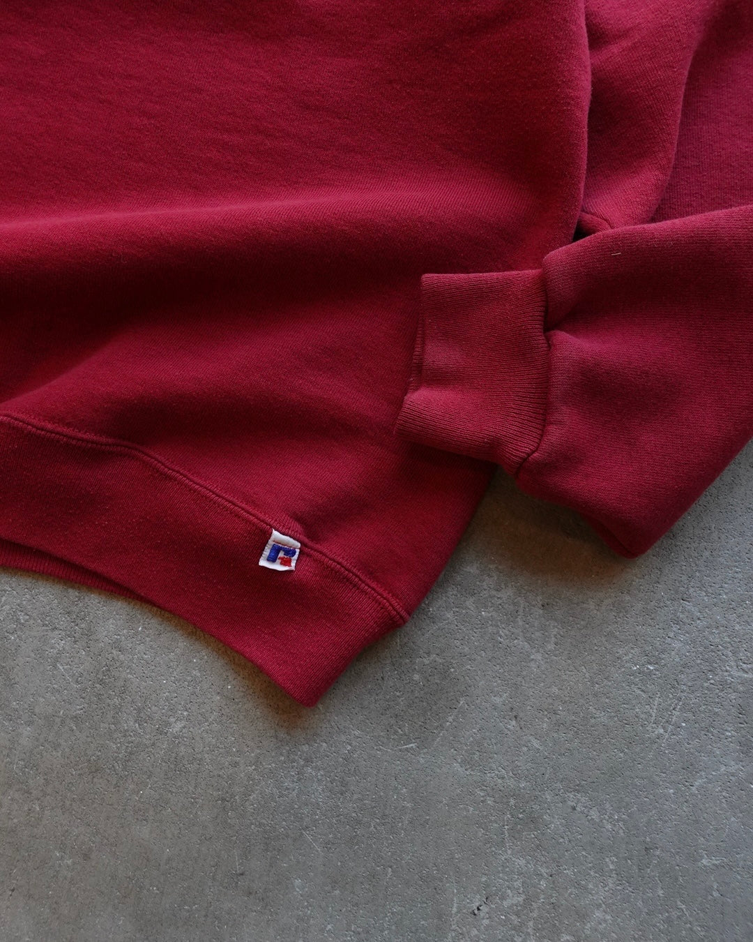 90s Russell Athletic Crewneck Sweat - Wine Red