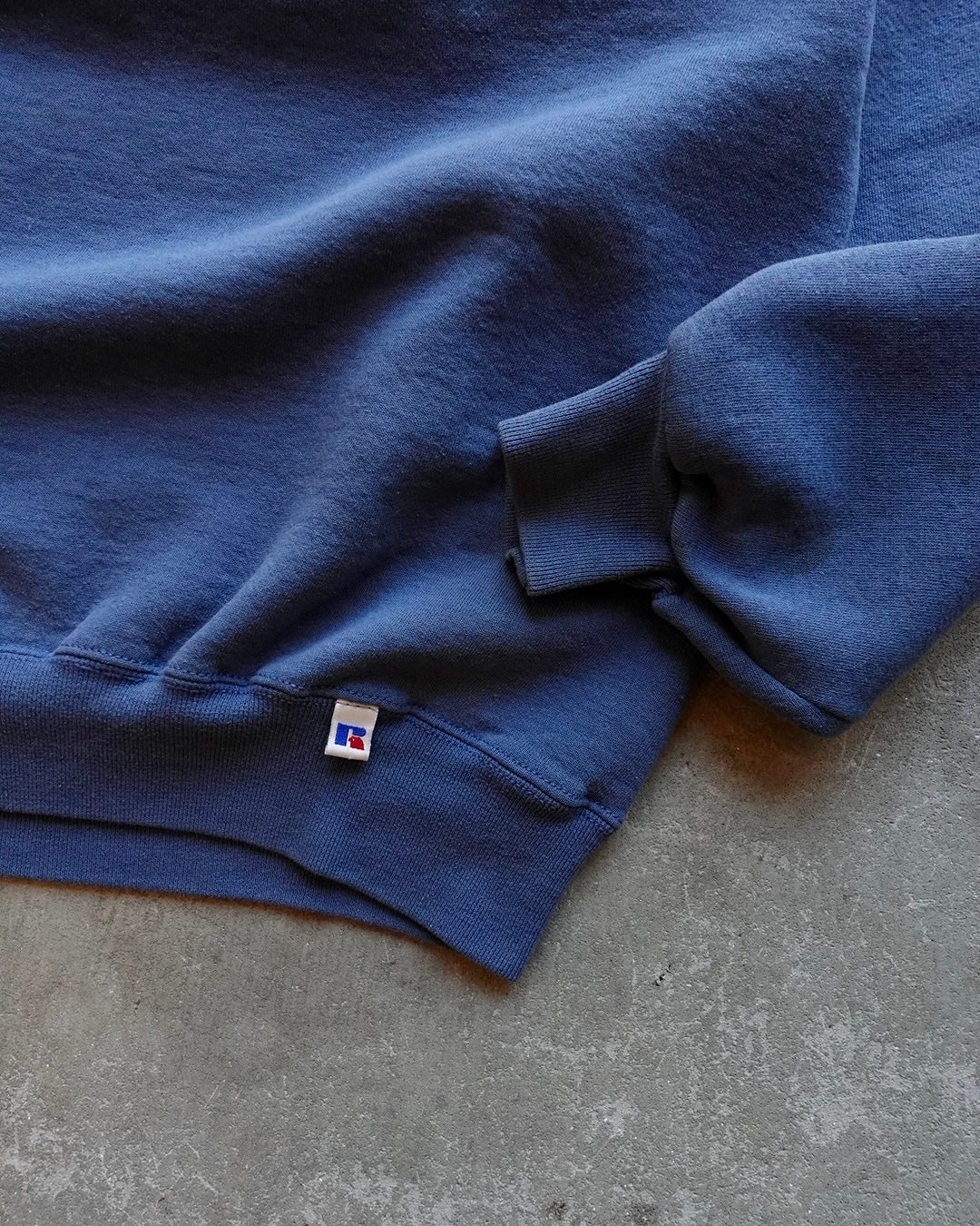 90s Russell Athletic Crewneck Sweat - Dusty Blue