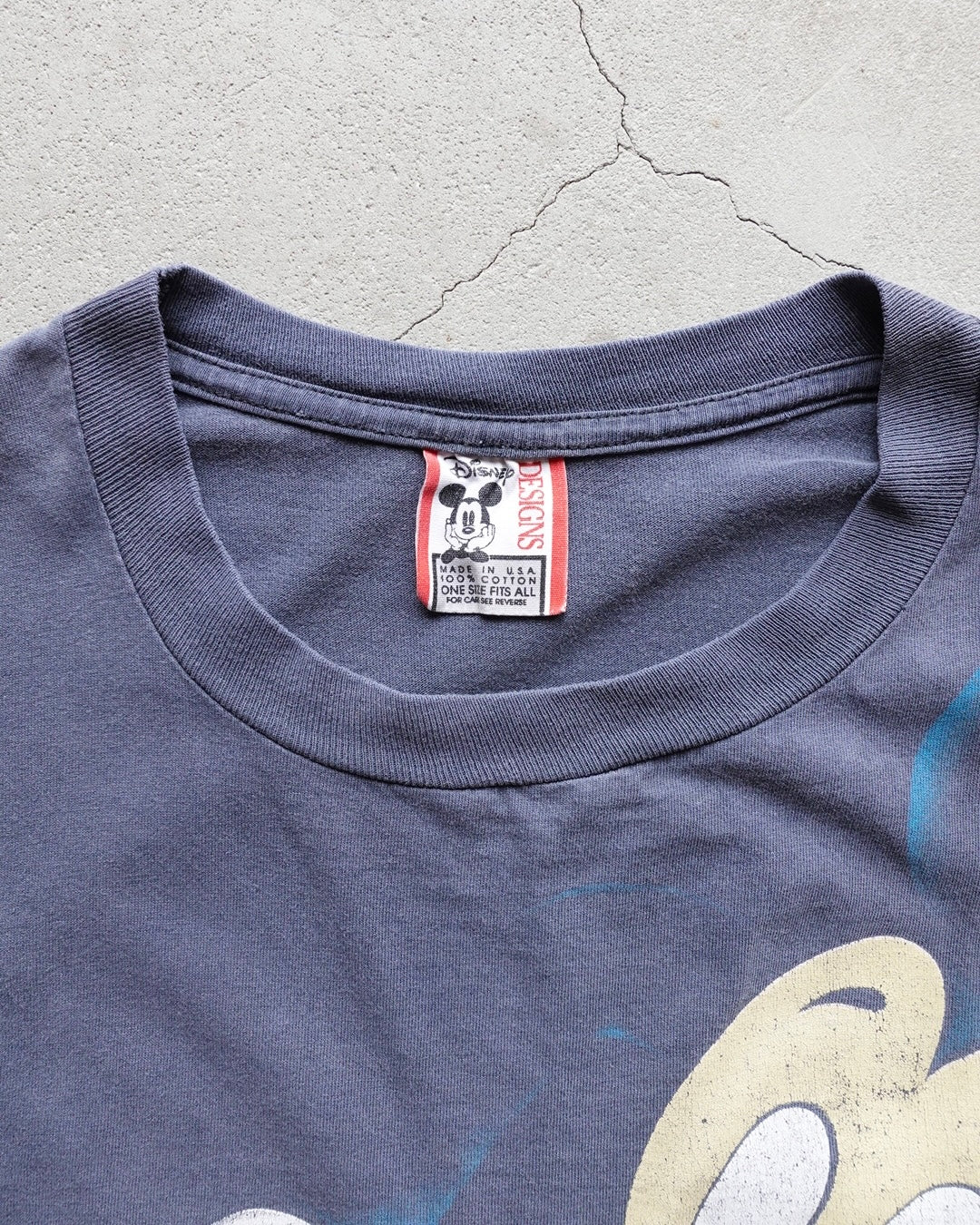 90s Disney Mickey Mouse T-Shirt / Made in USA