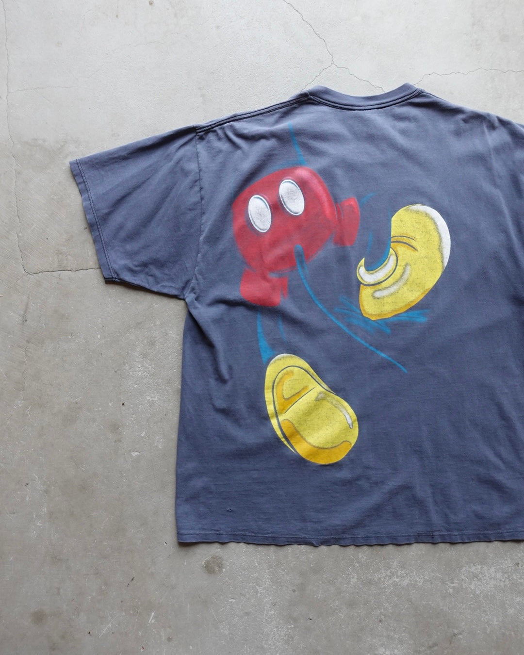 90s Disney Mickey Mouse T-Shirt / Made in USA