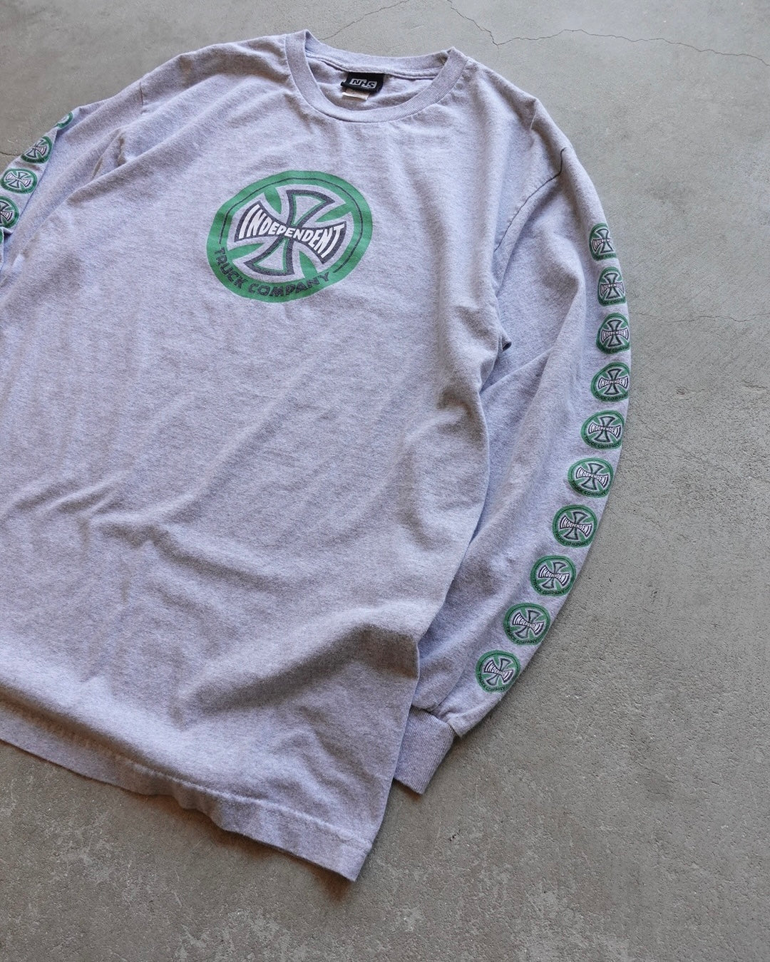 90s-00s INDEPENDENT Sleeve Print L/S T-Shirt / Made in USA