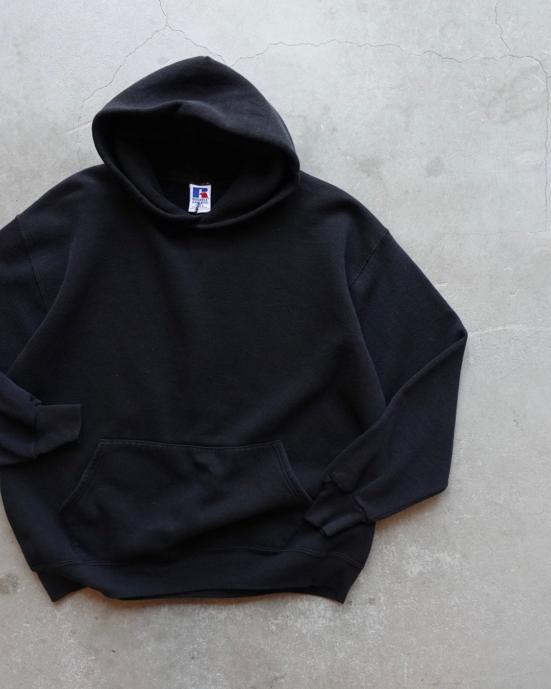 90s Russell Athletic Plain Hoodie Black / Made in USA
