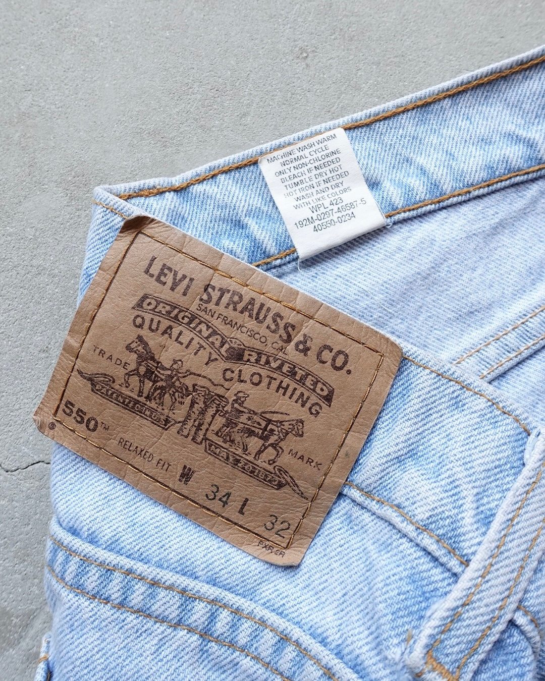 90s Levi's 550 Denim Pants