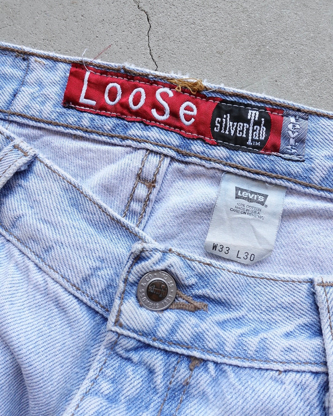 90s Levi's SilverTab "Loose" / Made in USA