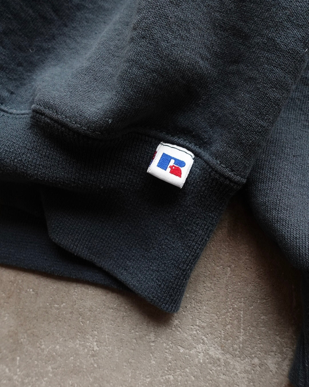 90s Russell Athletic Sweatshirt / Made in USA