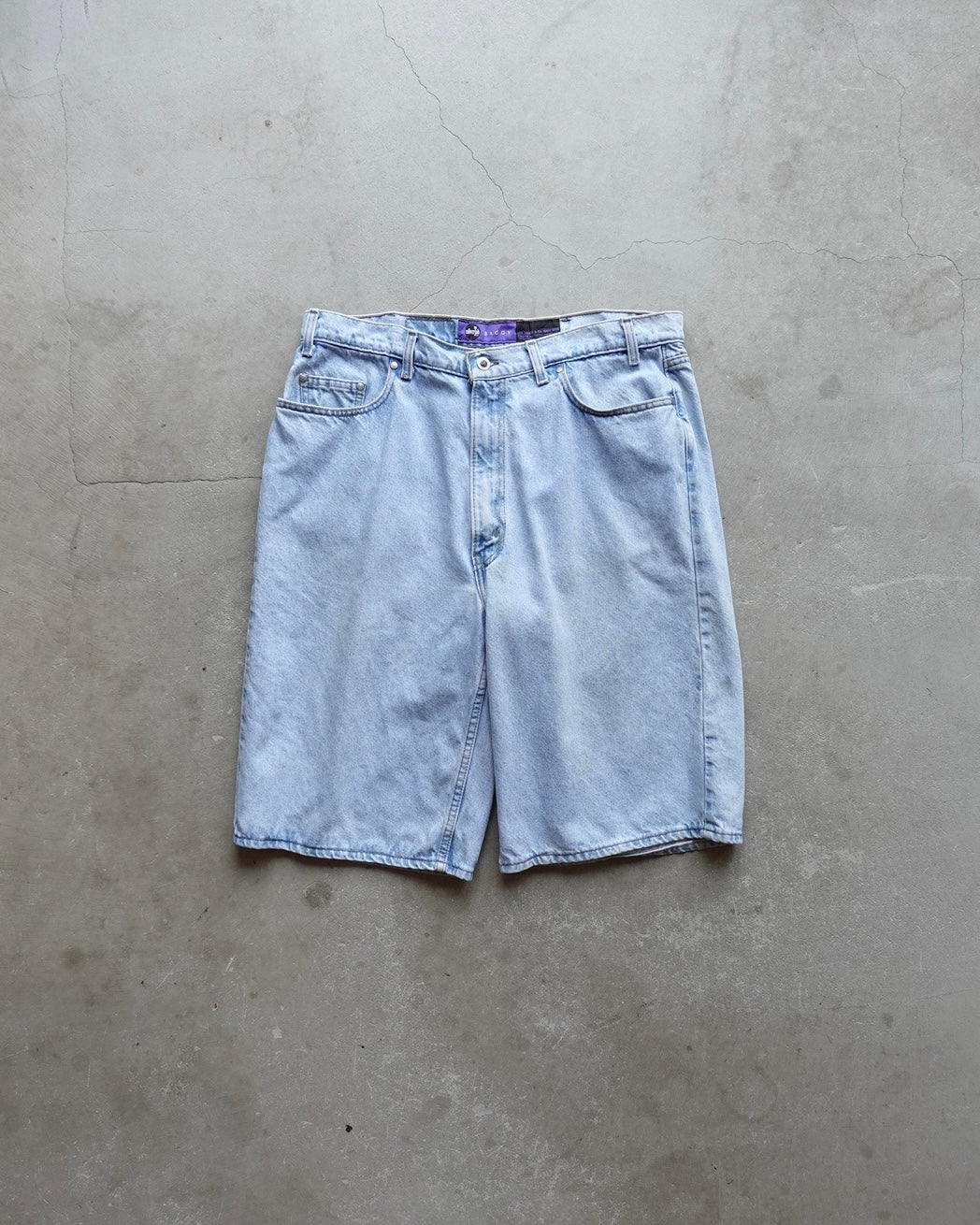 90s Levi's SilverTab BAGGY Shorts / Made in USA